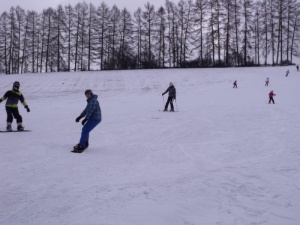 17. nebo na snowboardu.